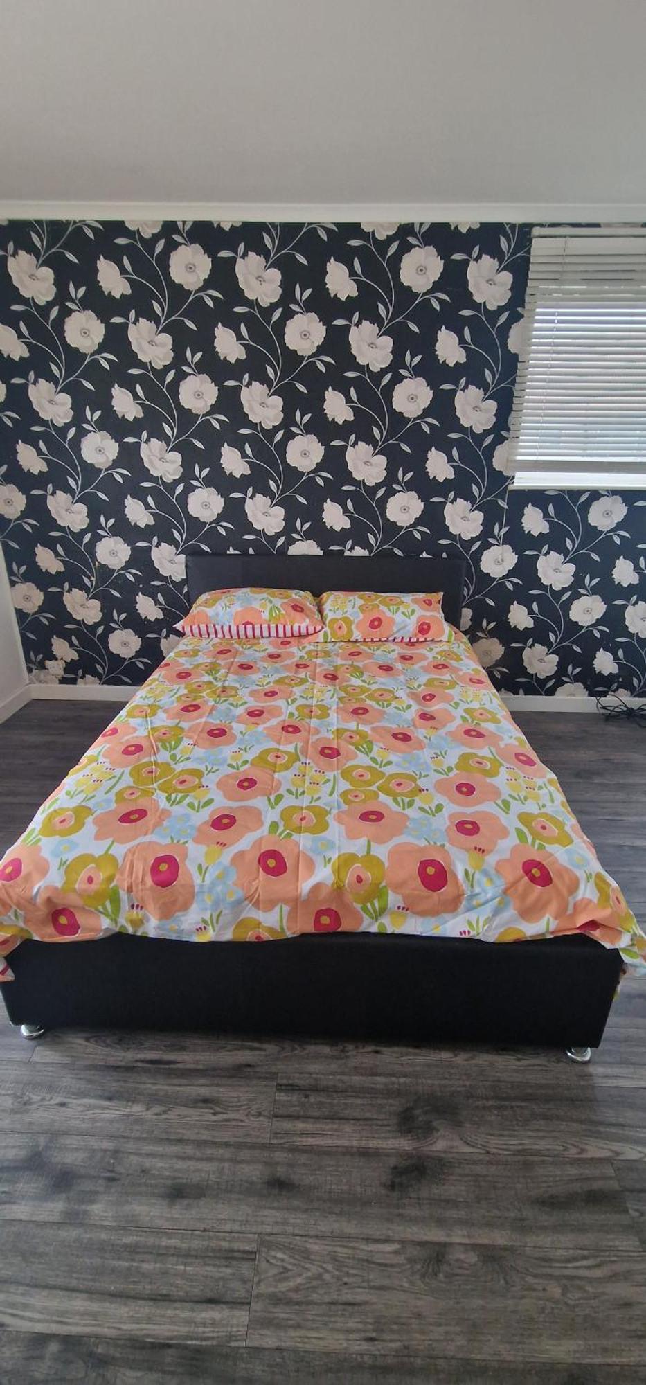 Ritz Place 2 Northolt  Zimmer foto